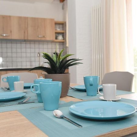 Blue Apartment - A Due Passi Dal Lago, Parcheggio Privato Lazise Exterior foto
